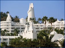 LAS HADAS GOLF RESORT & MARINA